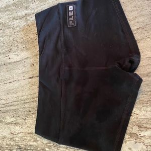 Fleo Black Shorts